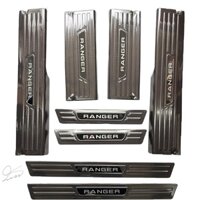 Nẹp bước chân Ốp bậc cửa xe Ford Ranger 2023 Carbon Đời mới đủ logo 2022-2026. Phụ Kiện xe 2022 2023 2024 2025 2026