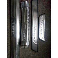 NẸP BƯỚC CHÂN TRONG NGOÀI TUCSON