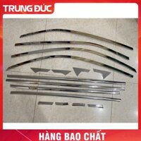 Nẹp chân kính, viền cong kính inox xe Honda HRV 2023 2024  trang trí viền kính cửa xe - TDVN