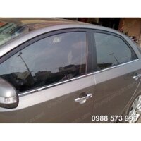 Nẹp chân kính vios 2014-2017