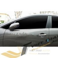 Nẹp Viền Chân Kính Kia K3