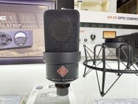 Neumann Tlm 103 shock black