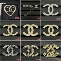 Nhà máy cung cấp trực tiếp 2025 mới cao cấp 2024 sang trọng, ghim cài áo chữ Chanel mới, phụ kiện bộ vest cao cấp thanh lịch, ghim đa năng, ghim cài dễ thương, ghim cài trang sức quà tặng trang trí