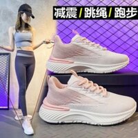 Nhà Nhảy Dây Giày Trong Nhà Tắt Tiếng Thể Dục Giày Thể Thao Nữ Chạy Chống Sốc Nhẹ Đế Mềm Máy Chạy Bộ Giày Đặc Biệt
