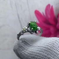 nhẫn bạc 950 gắn đá peridot