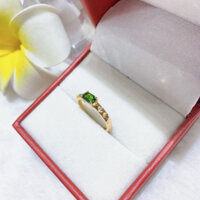 Nhẫn bạc gắn đá Diopside 4*6mm màu xanh lá NSSRDO020