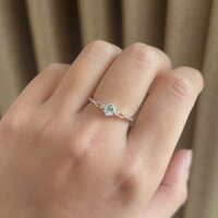 Nhẫn bạc S925 𝐆𝐥𝐨𝐰𝐌𝐞 đính đá Topaz xanh sky blue, viên đá của sự bình yên, trí tuệ và giao tiếp