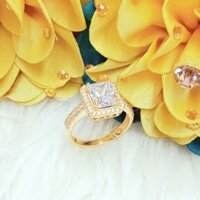 Nhẫn Đá Vuông Emarald Trắng Đồng Vàng Màu Vàng 610