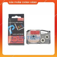 NHÃN IN CASIO PT-12RD – CHỮ ĐEN NỀN ĐỎ 12MM X 8M