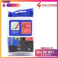 Nhãn in HZE-FX431 siêu dẻo, chữ đen nền đỏ( Black on Red), khổ rộng 12mm dài 8m, sử dụng cho máy in nhãn Brother