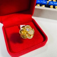 Nhẫn mạ vàng 18k hoa mai cánh xoáy đính đá siêu sáng, thiết kế sang trọng thời thượng, nước xi cao cấp sáng như thật