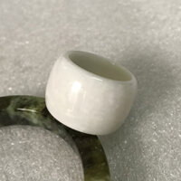 Nhẫn ngọc càn long cho nam loại vuông và dẹp đủ saize và đủ màu - Trắng - size 2.2