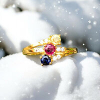 Nhẫn nữ đá chủ Spinel kết hợp với đá Sapphire vàng xanh tự nhiên đẹp lung linh