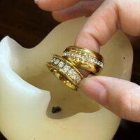 Nhẫn Nữ Nhẫn Thép Titan Nhẫn Rộng Zircon Vàng 18K Không Phai Màu