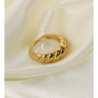 Nhẫn nữ Stainless Steel mạ vàng 18k Croissant Ring, hot trend (Không hoen gỉ)