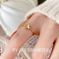 Nhẫn nữ titan tròn mảnh đính hình bướm nhỏ mạ vàng 18K không gỉ WR2403