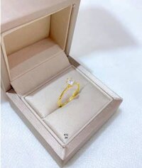 Nhẫn nữ vàng tây mặt đá nhỏ xinh MS24