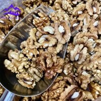 Nhân óc chó nếp vàng, óc chó giấy loại 1 đã tách vỏ. Óc chó sống sấy khô từ óc chó tươi rừng Hà Giang, làm sữa hạt