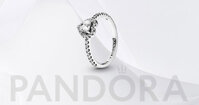 Nhẫn Pandora 198421C01 Elevated Heart Ring