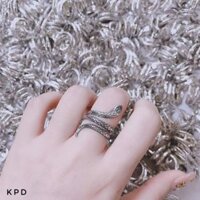 Nhẫn rắn bạc ta