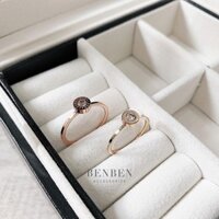 Nhẫn titan mặt đá tròn khắc chữ love