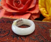 Nhẫn trơn ngọc phỉ thúy nhỏ bản tròn FS6499