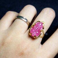 Nhẫn vàng tỳ hưu ruby