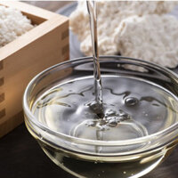 [Nhập Khẩu Nhật] Gia Vị Rượu Nấu Ăn Ryorishu Umami 880ml Khử Mùi Tanh Thịt Cá Bí Quyết Món Kho Hầm Hấp Thêm Đậm Đà