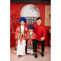 Nhật Bình cổ phục Việt Nam cho cả gia đình