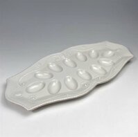 (NHC) Đĩa đựng trứng dài Lenox French Perle 43cm, hoạ tiết cườm màu trắng – cái