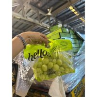 Nho Xanh Hello Úc . Hàng bay tươi ngon đáp cảng bay SGN trong ngày.