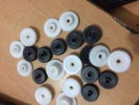 Nhông trung gian máy in Canon 151dw