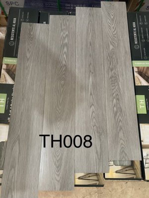 Nhựa lót sàn có keo sẵn TH008