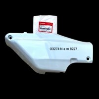 Nhựa ốp võ áo, nắp cốp phải xe WAVE ZX trắng zin Honda