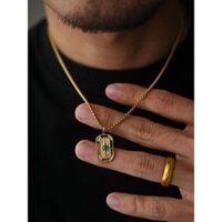 Niche Peacock Retro Vàng Thép Titan Mặt Dây Chuyền Nam Nữ Chống Thấm Nước Chống Mồ Hôi Không Phai Màu