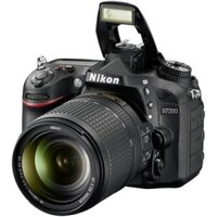 Nikon D5500 kit AF-S 18-140 ED VR