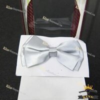 Nơ đeo cổ nam chú rể vải lụa phi bóng giá rẻ KING  - Xám trắng