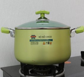 Nồi Anod Sunhouse SH8835-18EBN 18cm