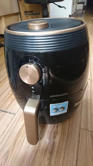 Nồi chiên không dầu Lock&lock EJF145 - 3.5L