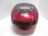 Nồi cơm điện cao tần IH Toshiba RC- 10VRH 1L hút chân không