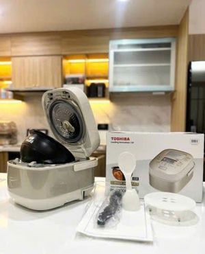 Nồi cơm điện cao tần Toshiba RC-DX10H