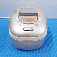 Nồi Cơm Điện Cao Tần Toshiba Áp Suất Hút Chân Không RC 18VXE6 Dung Tích 1.8 Lít