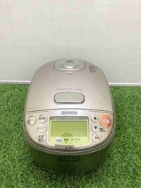 Nồi Cơm Điện Cao Tần Zojirushi Áp Suất Bi, Trí Tuệ Nhân Tạo AI NP-JA10 Dung Tích 1.0 Lít