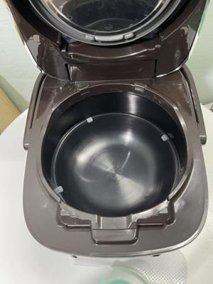 Nồi cơm điện tách đường Zojirushi NW-JC10