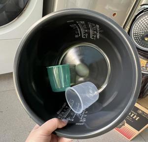 Nồi cơm điện Zojirushi NW-VH18 - 1.8L