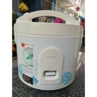 Nồi cơm Toshiba RC-10JH2PV 1 Lít còn đẹp 😍. Hàng chính hãng nhập khẩu. Nồi cơm nắp gài, dễ dàng sử dụng. Dung tích 1 lít