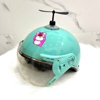 Nón Bảo Hiểm Trẻ Em Có Kính Chắn Gió, Mũ Cho Bé Từ 4 Đến 9 Tuổi, Hình Gấu Dâu Đáng Yêu