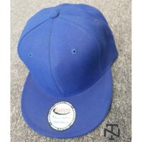 Nón snapback xanh dương trơn