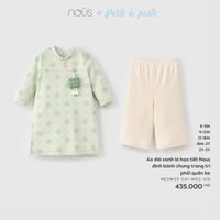 NOUS - Áo dài xanh lá họa tiết Nous đính bánh chưng trang trí phối quần be - SS25.TET