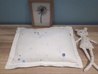 Nous – Gối Nu bông trắng hành tinh